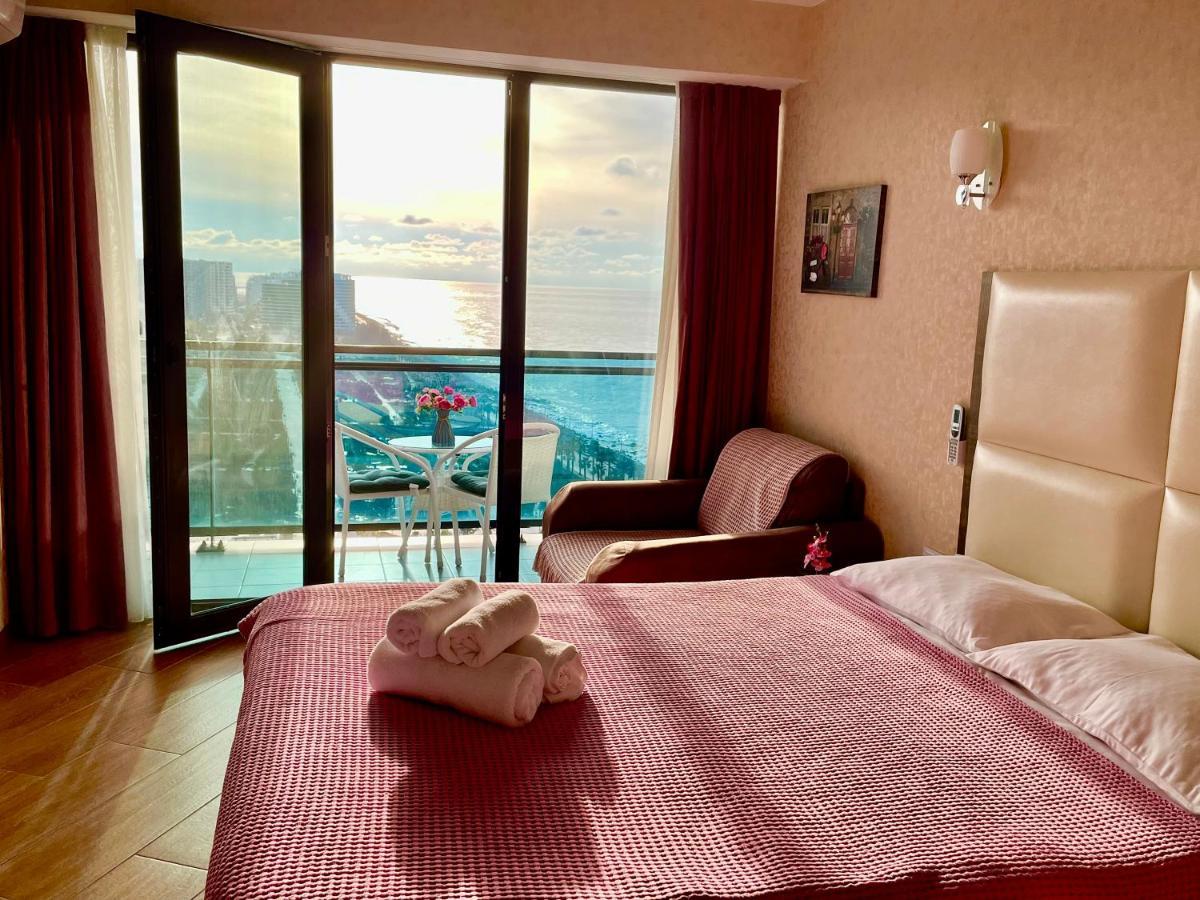 Sea View Apartments Orbi Beach Tower บาทูมิ ภายนอก รูปภาพ