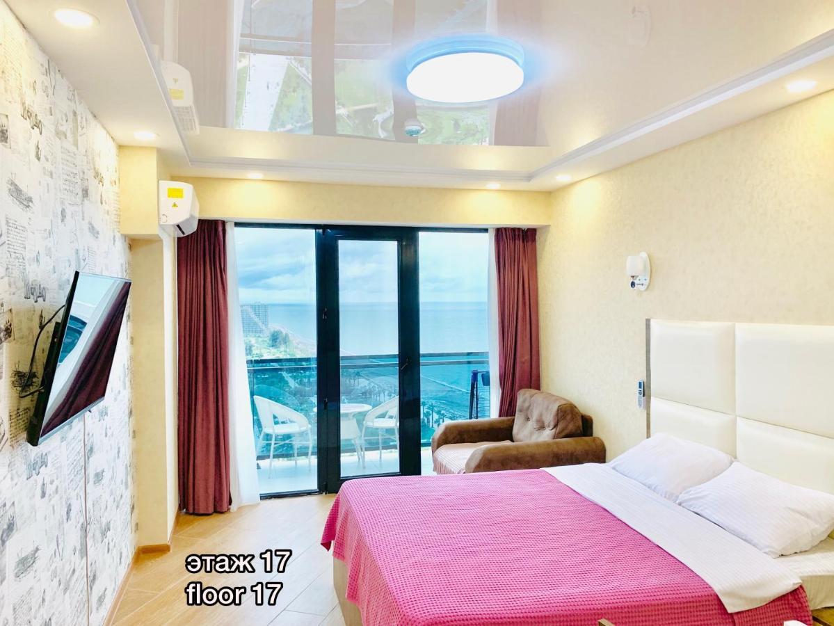 Sea View Apartments Orbi Beach Tower บาทูมิ ภายนอก รูปภาพ