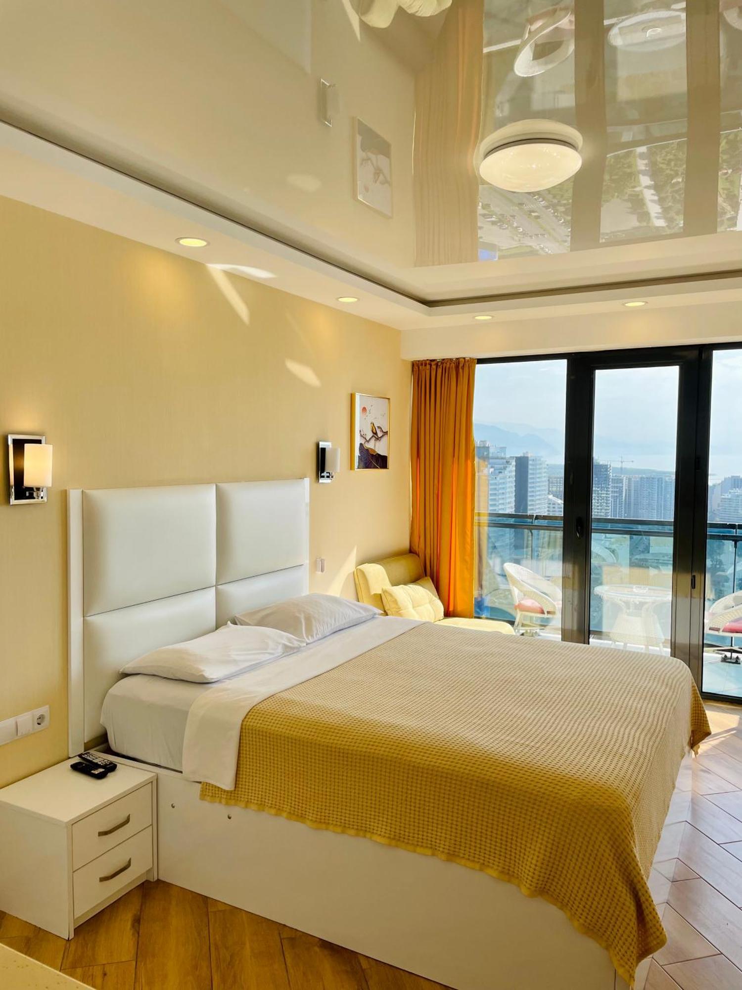 Sea View Apartments Orbi Beach Tower บาทูมิ ภายนอก รูปภาพ